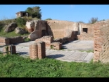 05164 ostia - regio iii - insula xvii - caseggiato di bacco e arianna (iii,xvii,5) - mosaiken - korridor b - li raum d - re raum c - blick ri norden.jpg